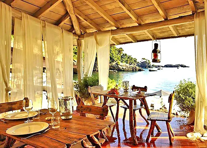 Villa Camilla 10 Pax By Villasretreats *