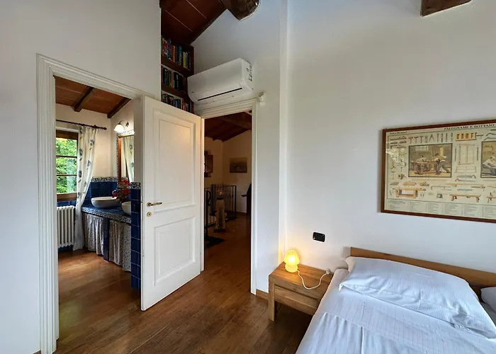 Villa Camilla 10 Pax By Villasretreats Sarzana