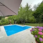 Βίλα Camilla 10 Pax By Villasretreats