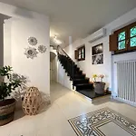 Camilla 10 Pax By Villasretreats