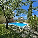 Villa Camilla 10 Pax By Villasretreats Sarzana