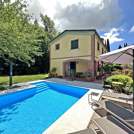 Camilla 10 Pax By Villasretreats فيلة