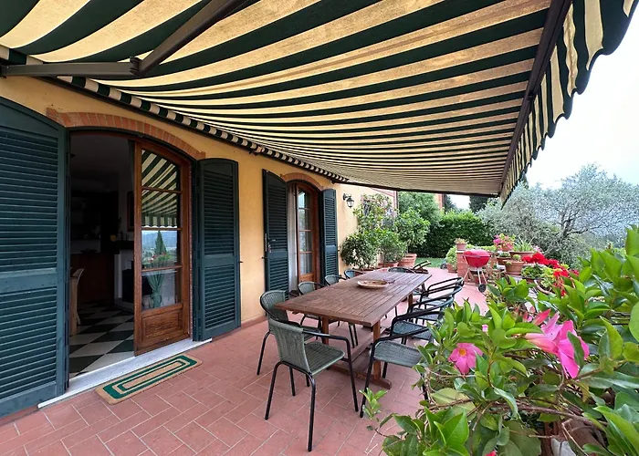 Willa Camilla 10 Pax By Villasretreats Sarzana